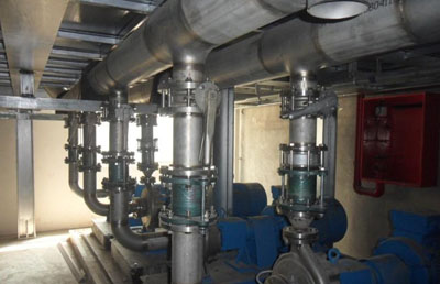 不銹鋼伸縮接頭使用現場